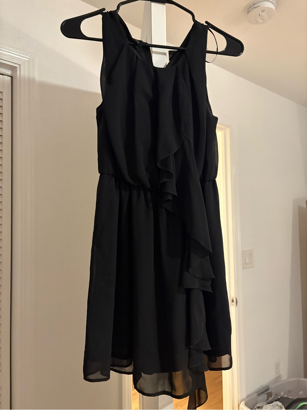 H&M Black Ruffled Sleeveless Mini Dress